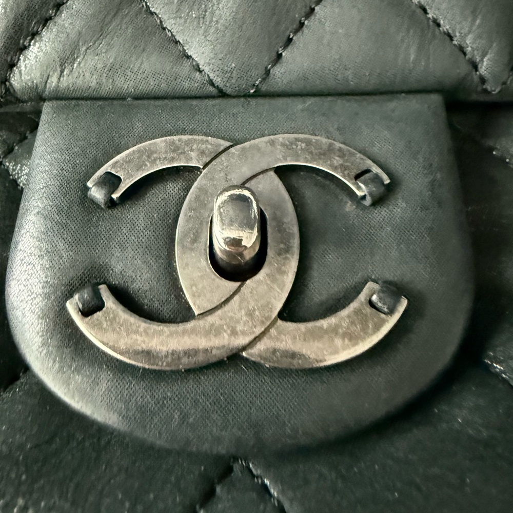Chanel Iridescent Calfskin “In The Mix” Flap Satchel –Excellent & Dust Bag & Box - Picture 10 of 15